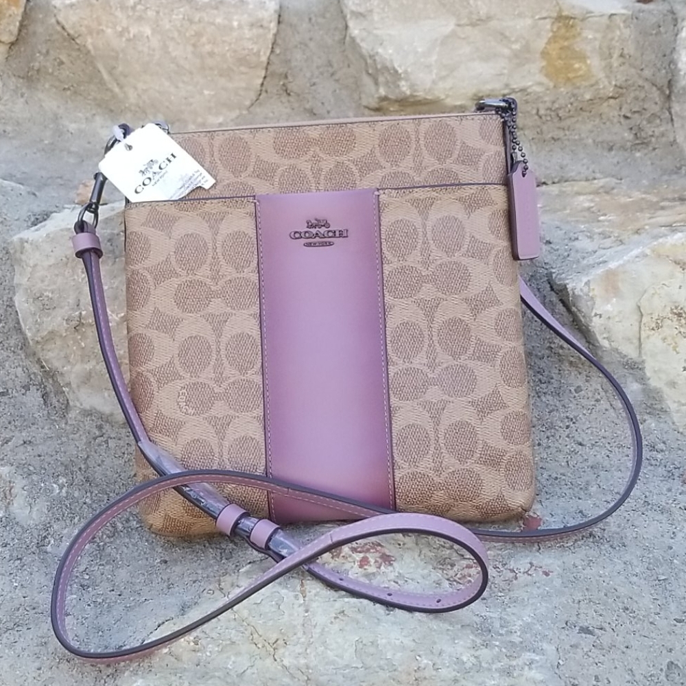 COACH Purse. NWT.